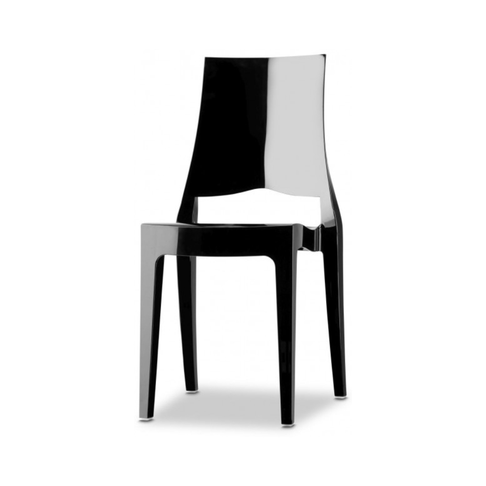 chaise noire